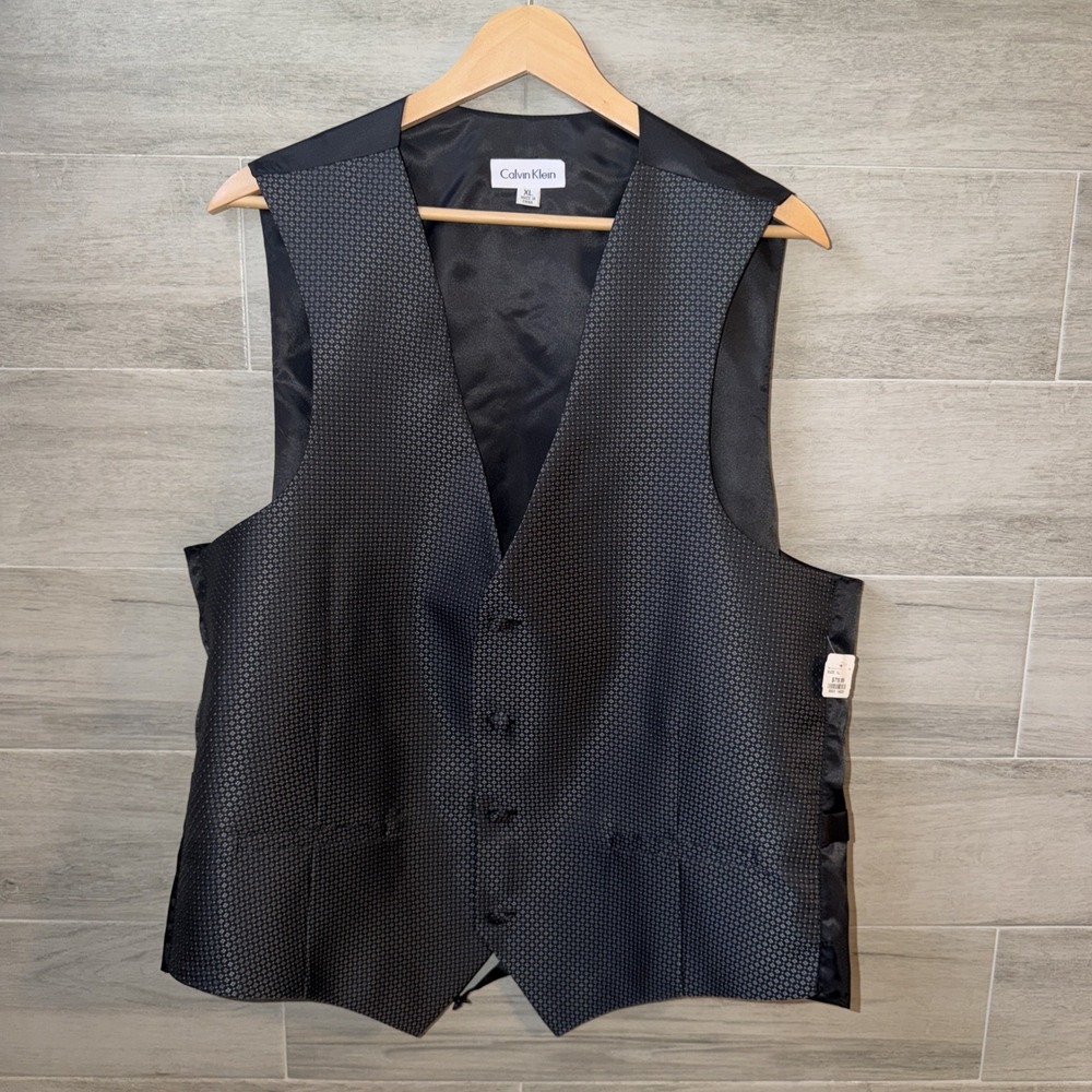 Calvin Klein Formal Vest Men's XL NWT Gray Black Geometric Wedding Prom Business